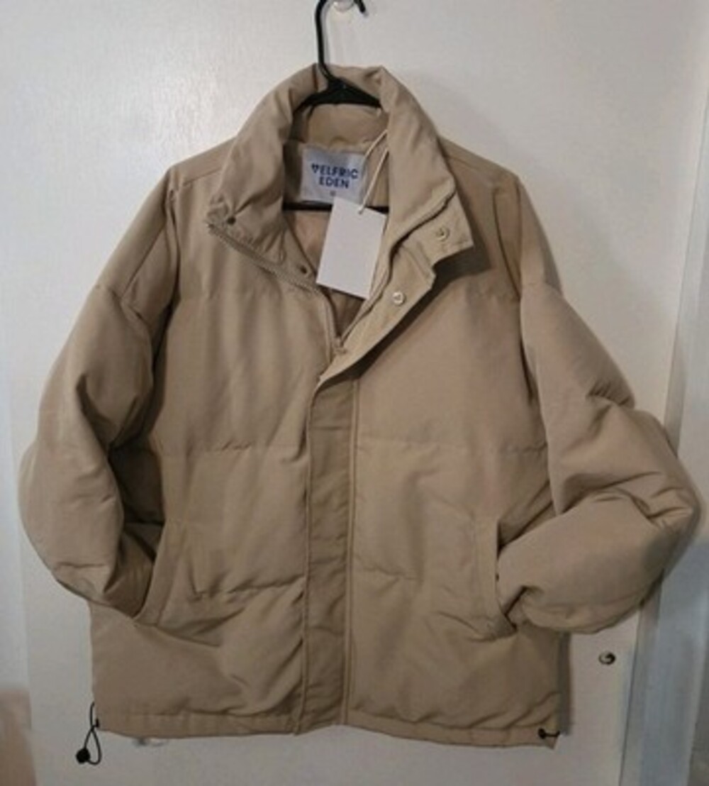 Aelfric Eden Puffer Jacket MENS SZ  M  coat Bomber Winter Biege Nwt Plain Color